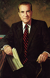 biography  richard nixon