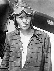 What are some interesting Amelia Earhart facts for kids?