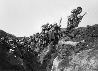 WW! troops in trenches