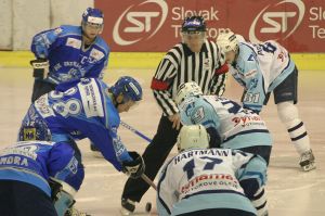 hockey-skaters