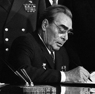 Leonid Brezhnev signing the SALT agreement