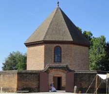 Colonial magazine building