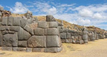 Giant walls in a row at the Sacsayhuaman ruins of Cusco