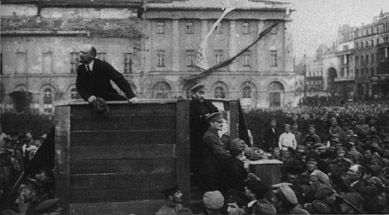 Lenin giving speech